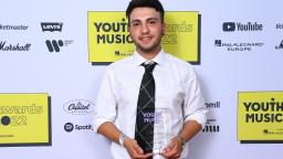 Kavyan Hajirostami at the youth music awards